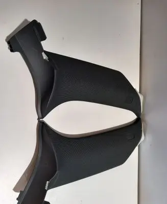 Mercedes-Benz GLC X253 C253 (B) pillar trim (top) A2536907001