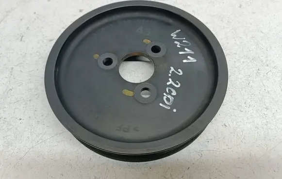 Mercedes-Benz E W211 Power steering pump pulley A6112300115 6112300115