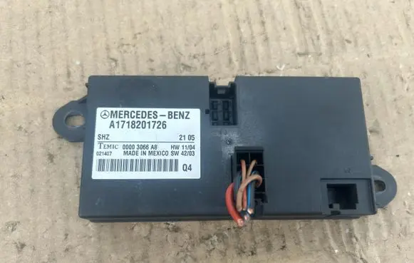 Mercedes-Benz SL R230 Other control units/modules A1718201726