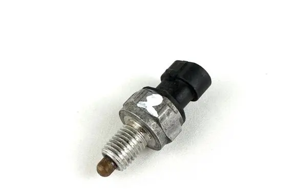 Opel Omega B1 Reversing light switch sensor 90337100