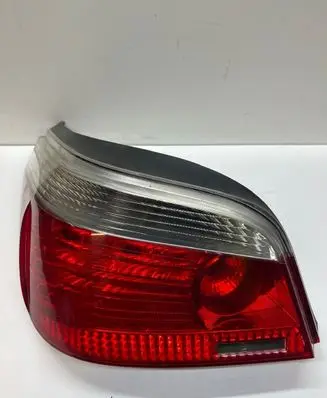 BMW 5 E60 E61 Rear/tail lights 6910767 2VP008679