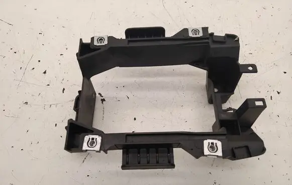 Audi A3 S3 8V Other center console (tunnel) element 8V0863531