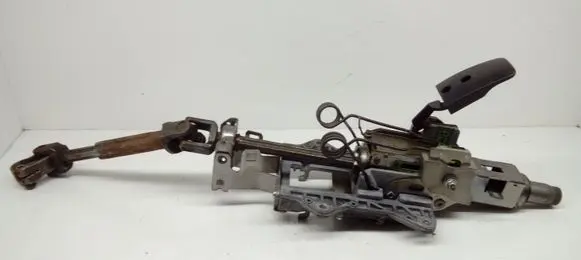 Volkswagen Golf V Steering wheel axle 549093B