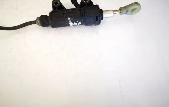 BMW 3 E46 Clutch master cylinder 21526758822