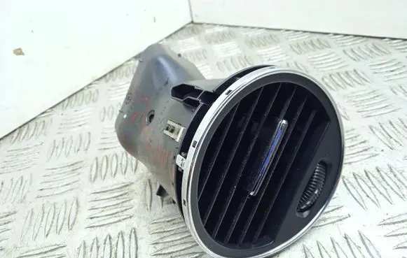 Mercedes-Benz CLS C219 Dashboard side air vent grill/cover trim A2198300154