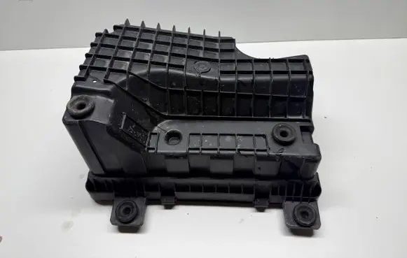 Ram 1500 DT Air filter box 53032406AA 382813