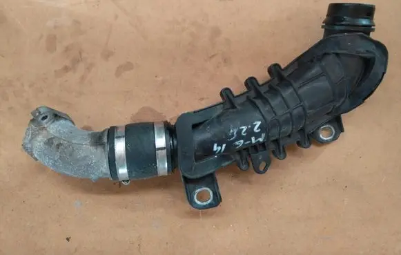 Mazda 6 Intercooler hose/pipe