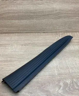 Mercedes-Benz E W211 Rear sill trim cover A2116800535 REARLEFT