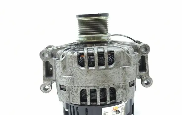 Mercedes-Benz SLK R171 Generator/alternator 0986XA0103 0986045380