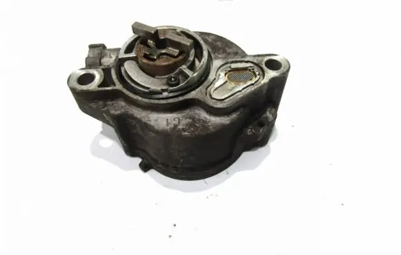 Volvo C30 Vacuum pump BOSCH
