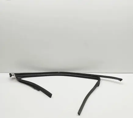 Audi RS Q3 Sportback Front door glass trim molding 83F837432