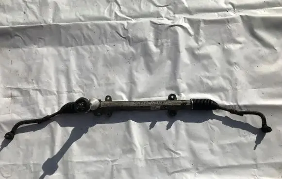 KIA Sorento Steering rack 2P000