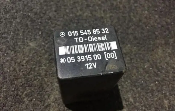 Mercedes-Benz C W202 Other relay 0155458532