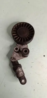 Opel Vectra C Alternator belt tensioner 