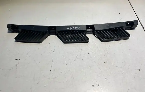 Volkswagen ID.3 Rear bumper mounting bracket 10A807863 8119164