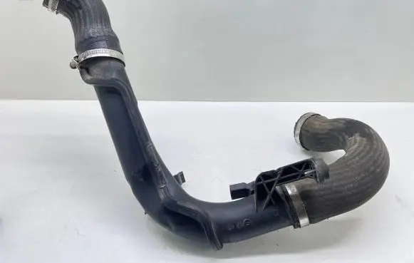 Audi A3 S3 A3 Sportback 8P Intercooler hose/pipe 1K0145770AE
