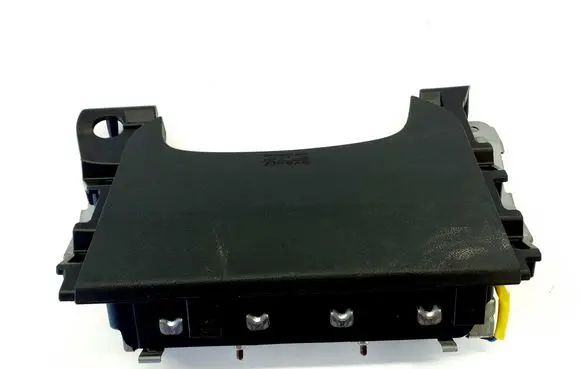 Mitsubishi Outlander Knee airbag 7030A31753