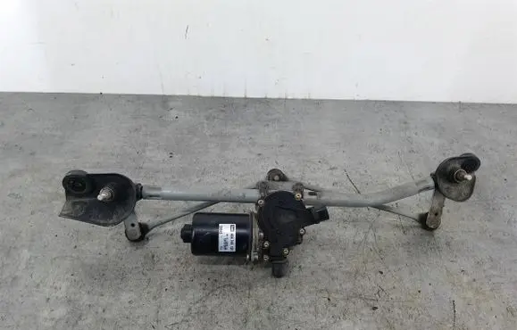 Toyota Corolla E120 E130 Front wiper linkage 8611002100A