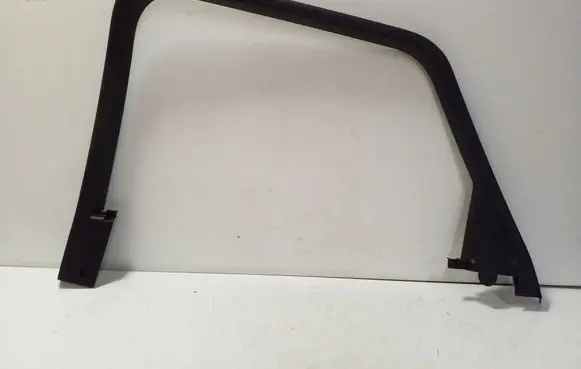 Audi Q3 8U Other rear door trim element 8U0867672