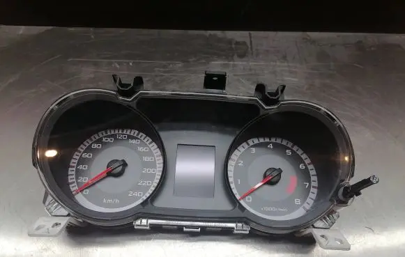 Mitsubishi Lancer X Speedometer (instrument cluster) 8100A117 527670H 769166220H