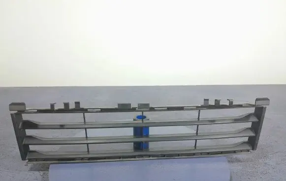 BMW 5 G30 G31 Front bumper 7385267