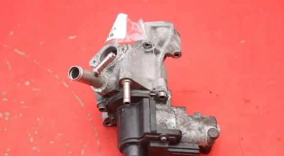 Audi A8 S8 D3 4E EGR valve 057131501D