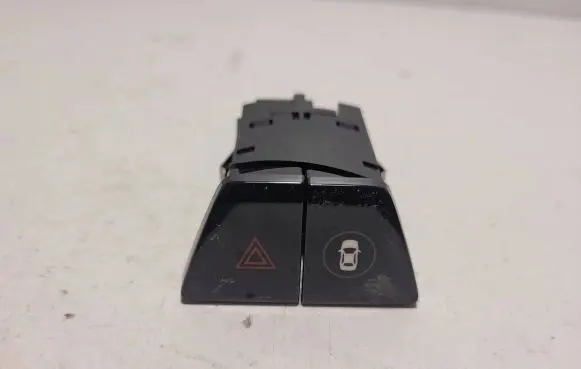 BMW 7 G11 G12 Hazard light switch 9383535 3474320103 3C938353503