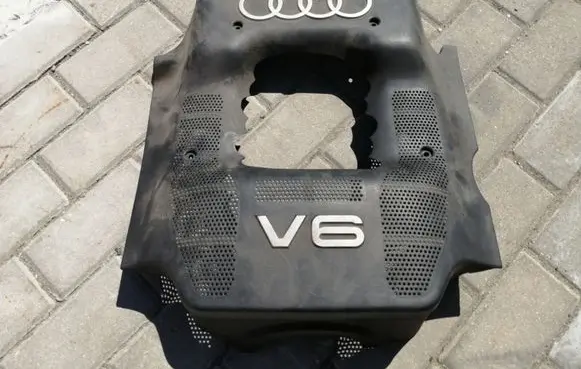 Audi A6 S6 C5 4B Engine cover (trim) 078103927P