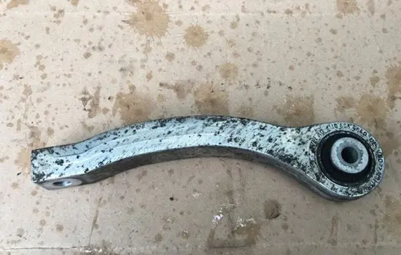 Audi Q7 4M Rear upper control arm/wishbone 4M0505465