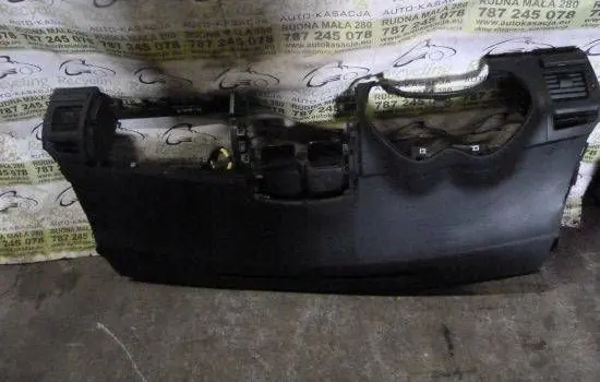 Toyota Auris 150 Dashboard 5584302200
