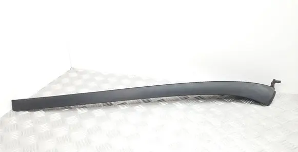 Seat Altea Windshield trim 5P0854319C 5P0854541F