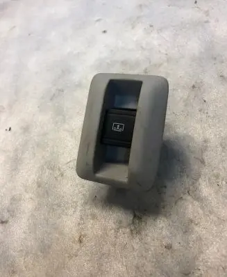 Mitsubishi Eclipse Cross Sunroof switch 8608a367