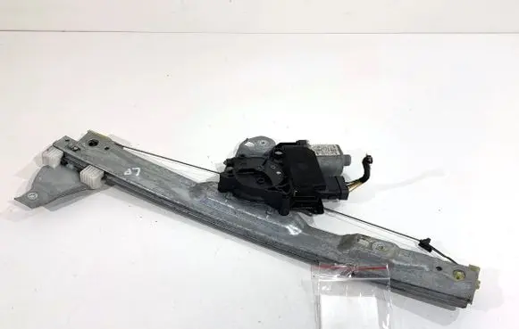 Peugeot 308 Front door window regulator with motor 9657247680