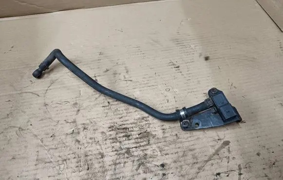 Volkswagen Amarok Exhaust gas pressure sensor 03L906051A 0281006062 2E0131563A