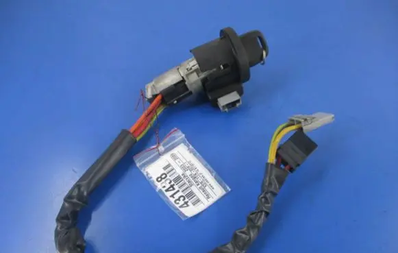Renault Kangoo I Ignition lock