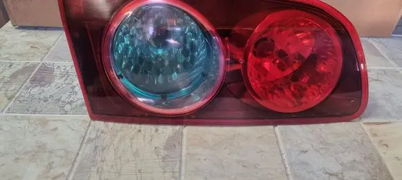 Fiat Croma Tailgate rear/tail lights 51727252 27480102 27482101