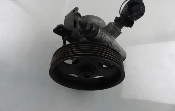 Power steering pump