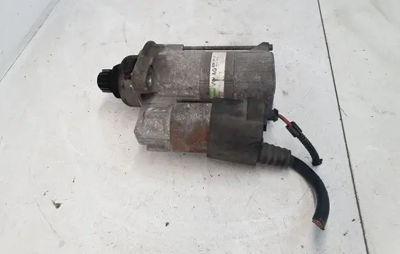 Volkswagen PASSAT B6 Starter motor 02M911024
