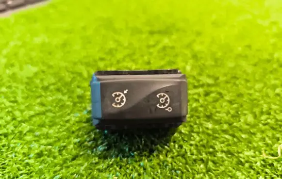 Renault Master III Cruise control switch 255500008R