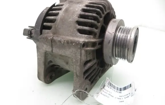 Renault Megane II Generator/alternator TG11C011 8200100907 2542664D
