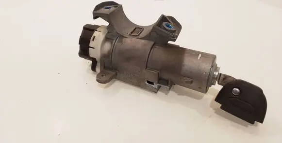 Volvo S60 Ignition lock 8626324