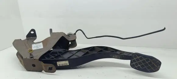 Volkswagen Transporter - Caravelle T5 Clutch pedal 7H1721059E 0127209 7h1721315