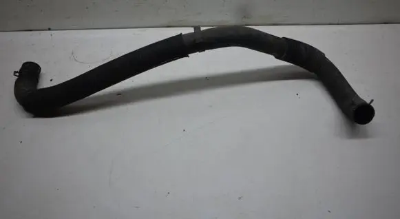 Chrysler Town & Country V Engine coolant pipe/hose