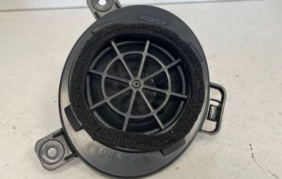 Audi Q7 4L Panel speaker 4L0035361