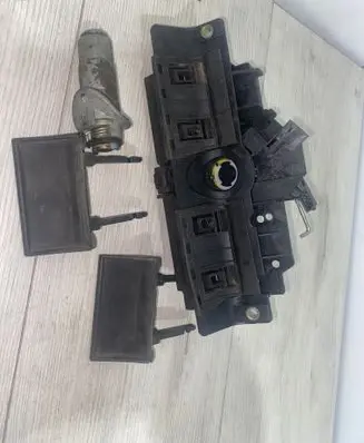 Audi A4 S4 B6 8E 8H Tailgate/trunk/boot lock/catch/latch 809827565