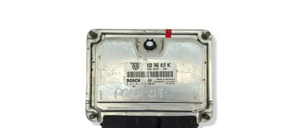 Volkswagen Polo IV 9N3 Engine control unit/module 038906019NC 0281011819