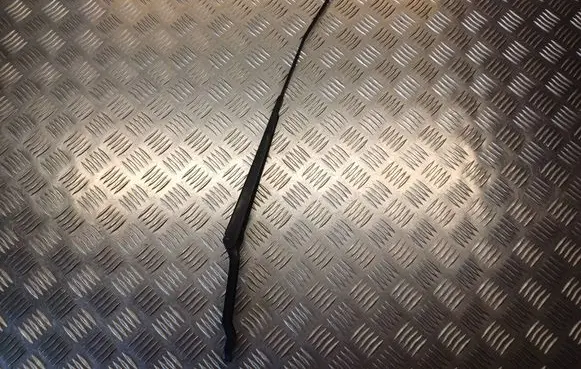 Renault Espace - Grand espace IV Front wiper blade arm 8200014895C