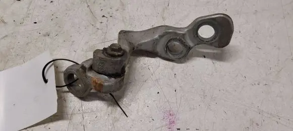 Ford Focus Front door upper hinge