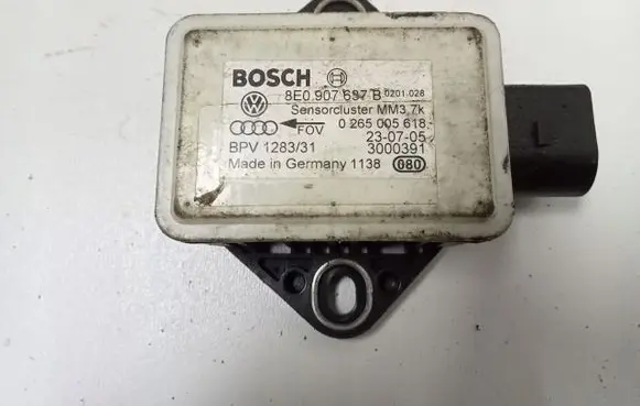 Audi A6 S6 C6 4F ESP acceleration yaw rate sensor 8E0907637B