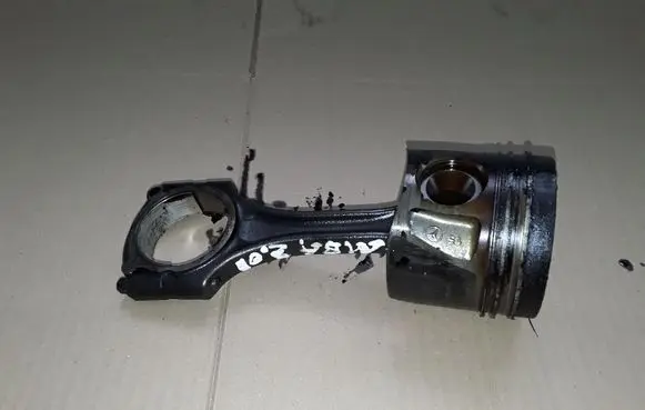 Mercedes-Benz A W169 Piston with connecting rod 8340A 0132